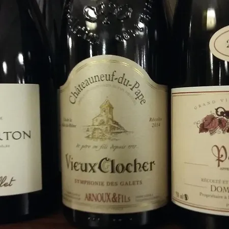 Du Chateau De Joux 3*